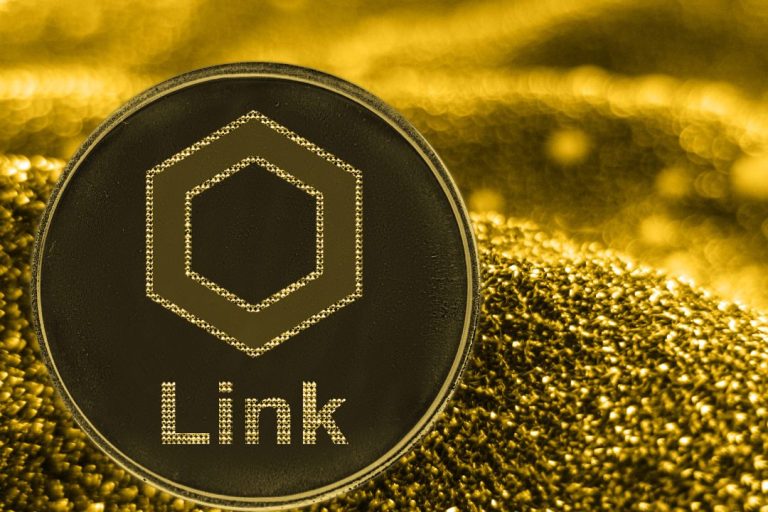 chainlink broadens its tokenized stocks offerings through a new partnership with swift, enhancing accessibility and efficiency in digital asset trading.