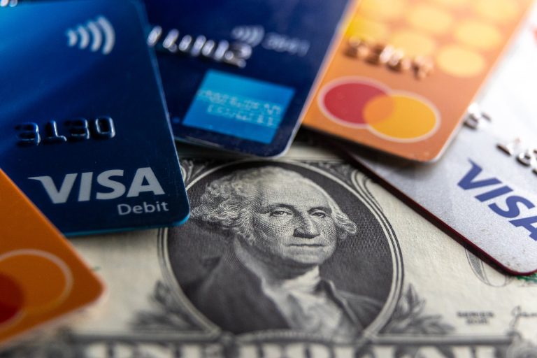 explore how usdc, leveraging ai technology, has the potential to disrupt traditional payment giants like visa and mastercard by transforming the future of digital transactions.